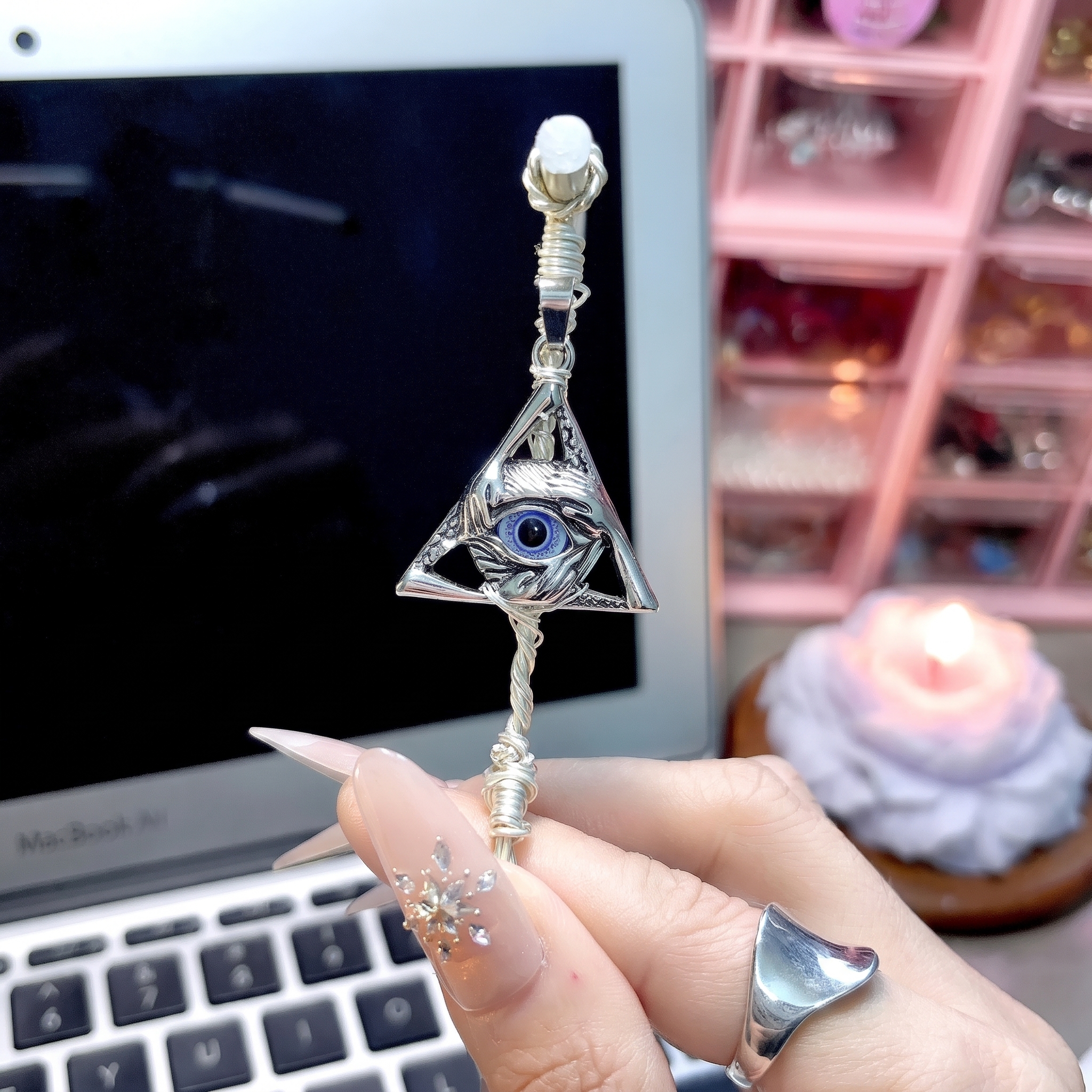 Evileye Hover